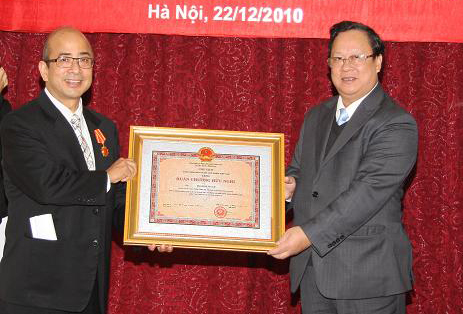 Tieu de